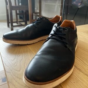 Brown’s Men's Navy Leather Shoes